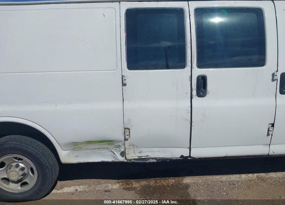 2010 CHEVROLET EXPRESS 2500 WORK VAN VIN: 1GCZGGAA8A1175756
