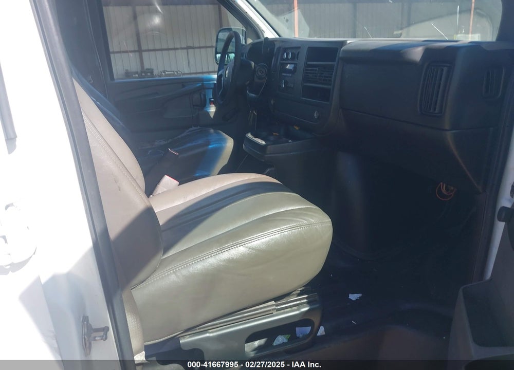 2010 CHEVROLET EXPRESS 2500 WORK VAN VIN: 1GCZGGAA8A1175756