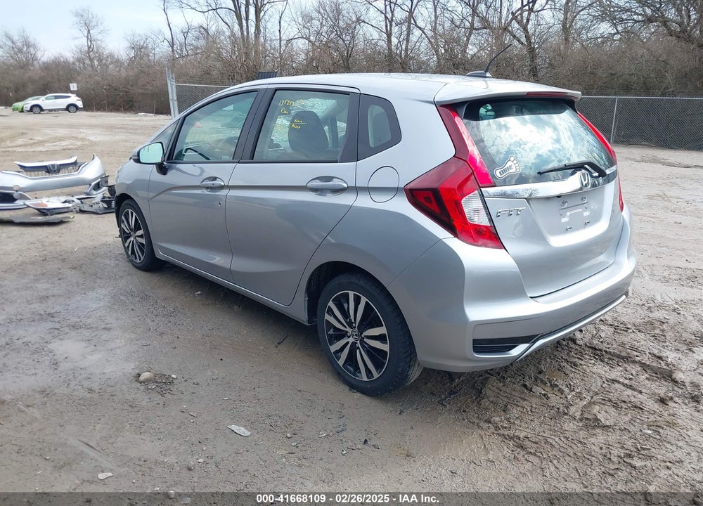 2019 HONDA FIT VIN: 3HGGK5H83KM752082