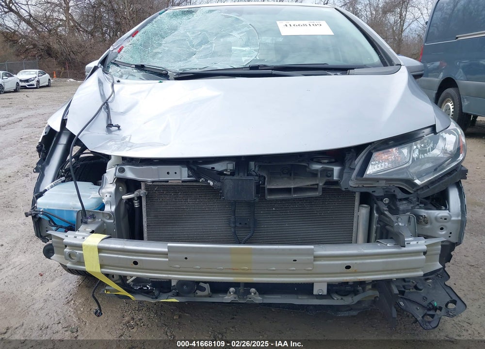 2019 HONDA FIT VIN: 3HGGK5H83KM752082