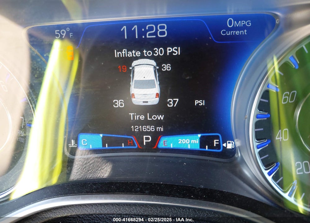 2019 CHRYSLER 300 VIN: 2C3CCAKG8KH610865