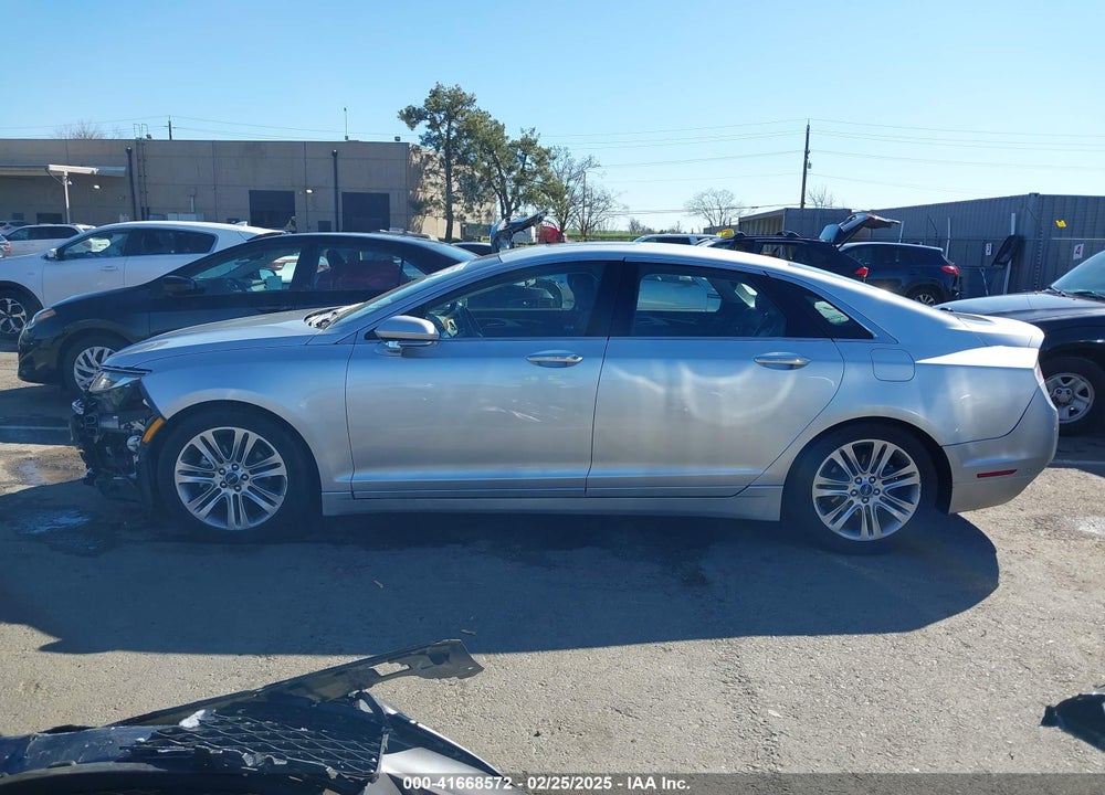 2013 LINCOLN MKZ HYBRID VIN: 3LN6L2LUXDR814847