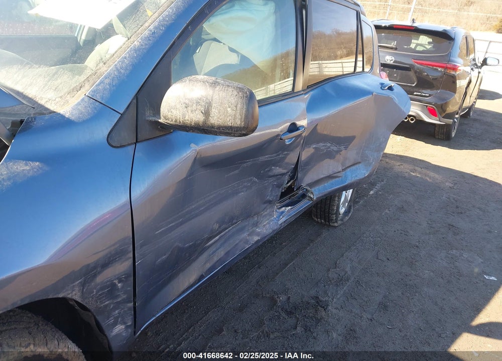 2011 TOYOTA RAV4 VIN: 2T3BF4DV8BW150733