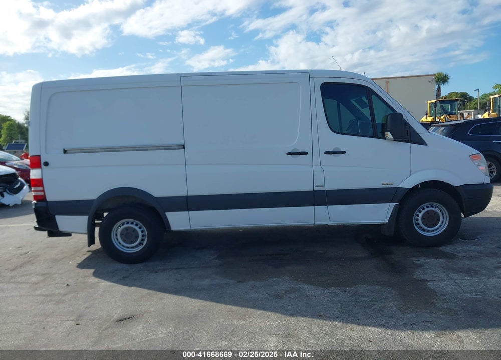 2013 MERCEDES-BENZ SPRINTER 2500 NORMAL ROOF VIN: WD3PE7CC3D5751000