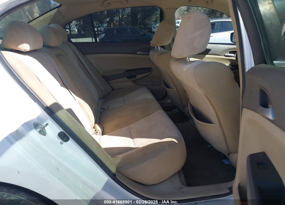 2010 HONDA ACCORD 2.4 LX VIN: 1HGCP2F34AA134299
