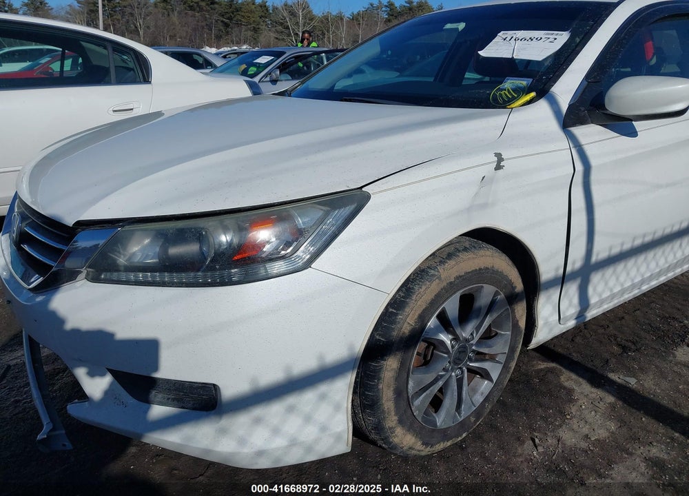 2013 HONDA ACCORD VIN: 1HGCR2F37DA135719