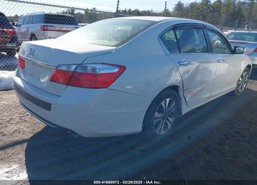 2013 HONDA ACCORD VIN: 1HGCR2F37DA135719