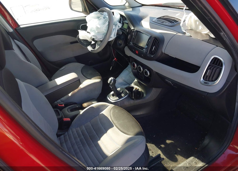 2014 FIAT 500L VIN: ZFBCFABH7EZ024144