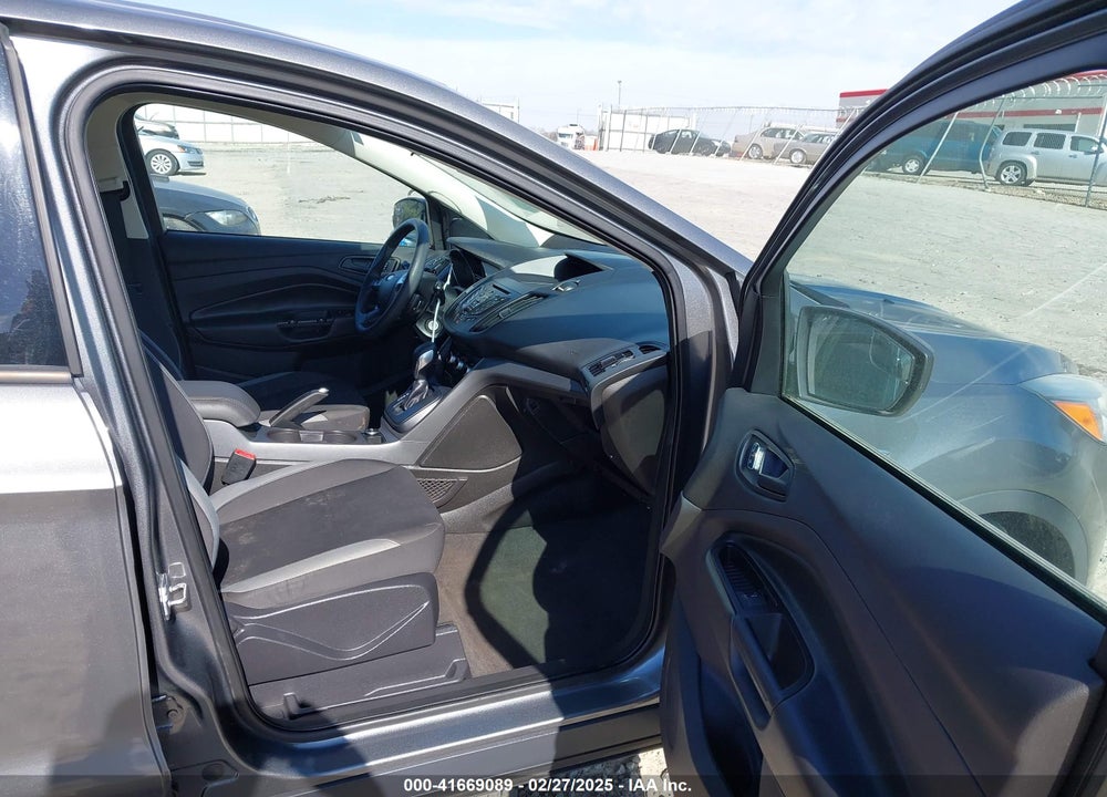 2014 FORD ESCAPE VIN: 1FMCU0F72EUE06220
