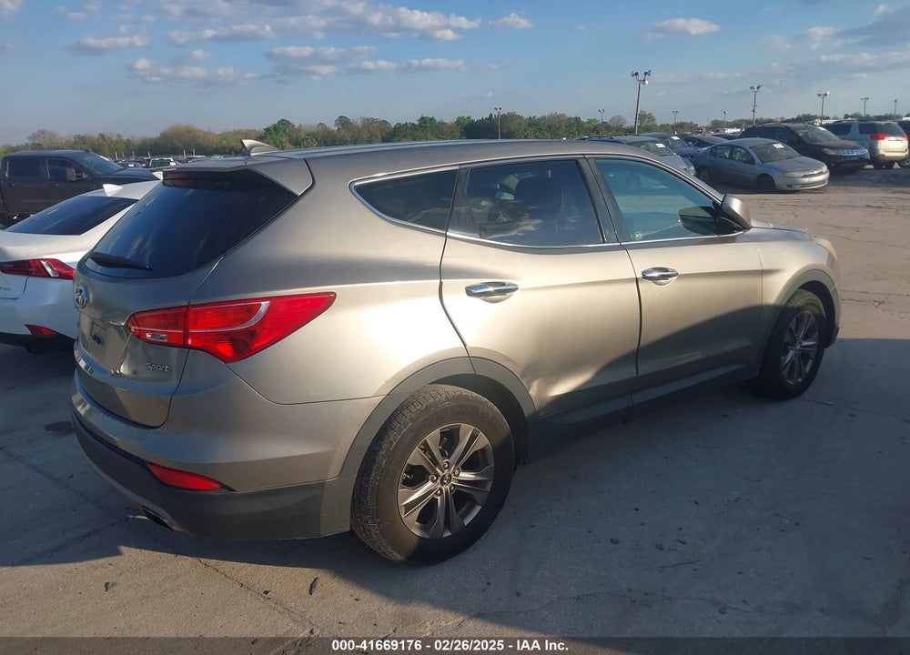 2013 HYUNDAI SANTA FE VIN: 5XYZT3LB3DG077572