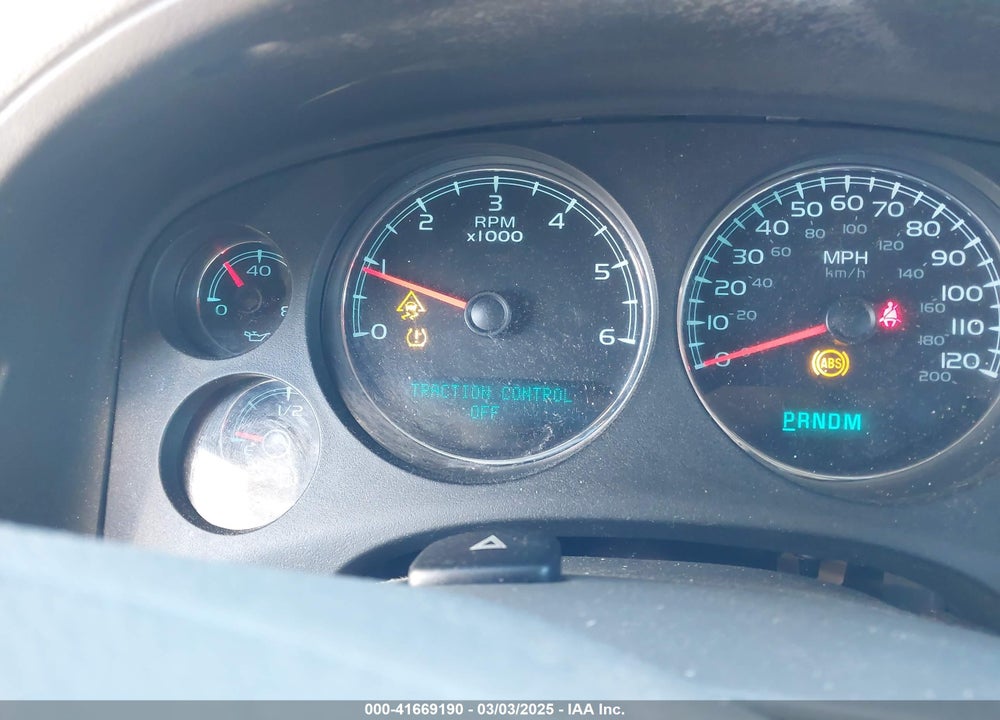 2010 CHEVROLET TAHOE LTZ VIN: 1GNUKCE08AR198725