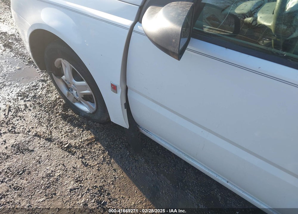 2007 SATURN ION VIN: 1G8AJ55F57Z209763