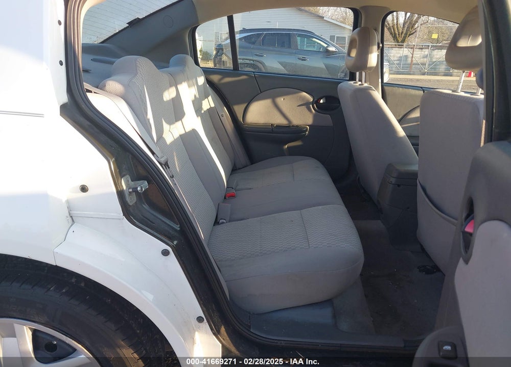 2007 SATURN ION VIN: 1G8AJ55F57Z209763