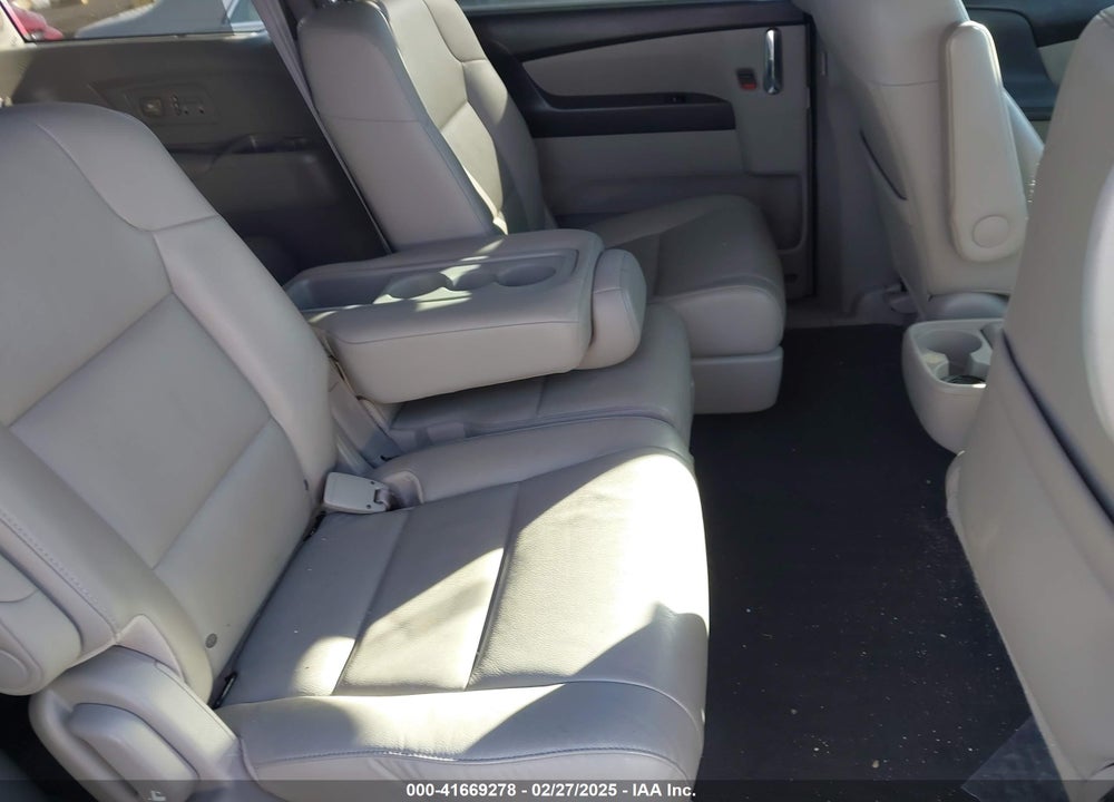 2016 HONDA ODYSSEY VIN: 5FNRL5H97GB004685
