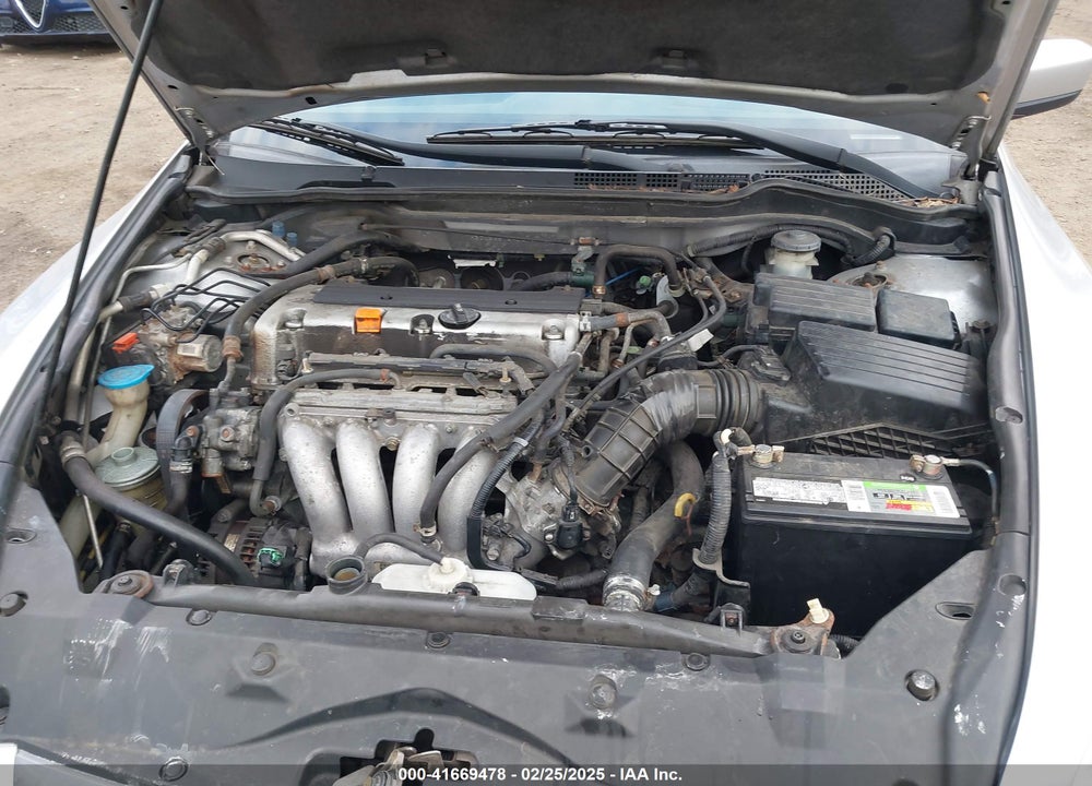 2005 HONDA ACCORD 2.4 EX VIN: 1HGCM56815A021373