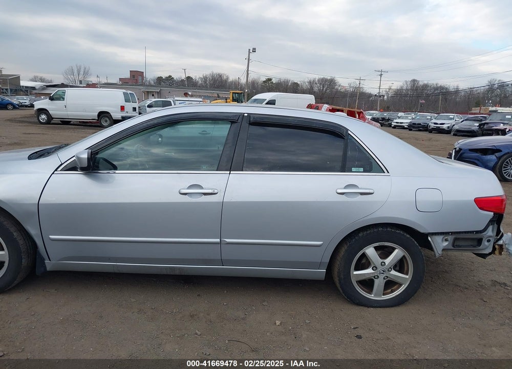 2005 HONDA ACCORD 2.4 EX VIN: 1HGCM56815A021373