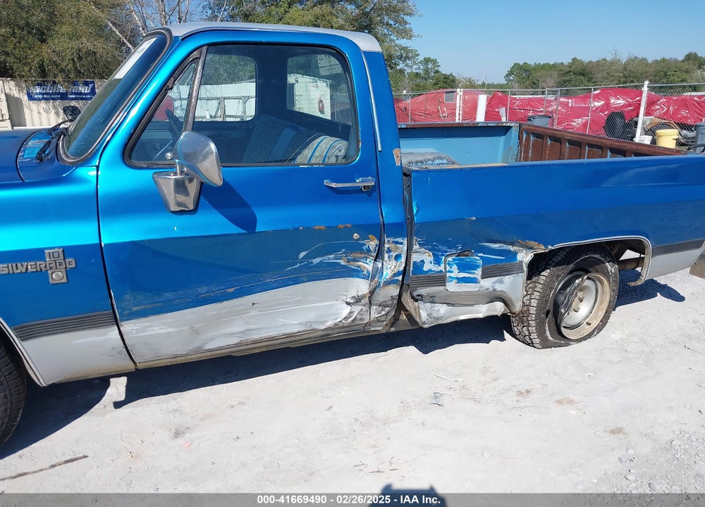 1985 CHEVROLET C10 VIN: 1GCDC14HXFF321340