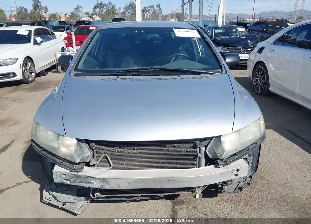 2010 HONDA CIVIC VIN: 19XFA1F3XAE025575