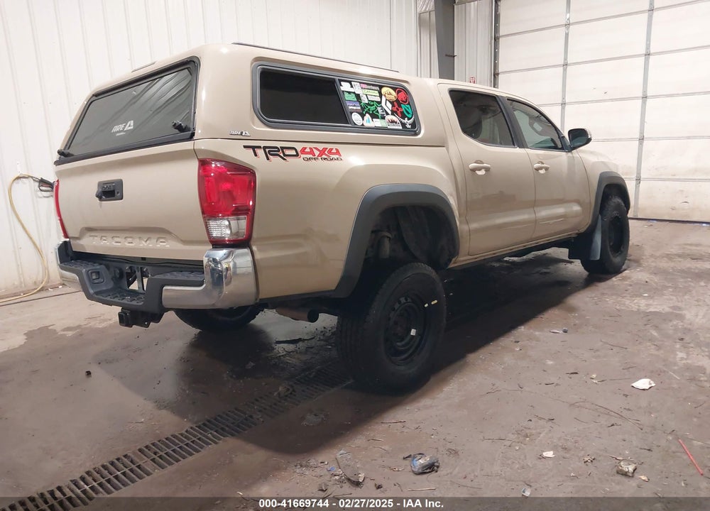 2017 TOYOTA TACOMA VIN: 5TFCZ5AN8HX080001