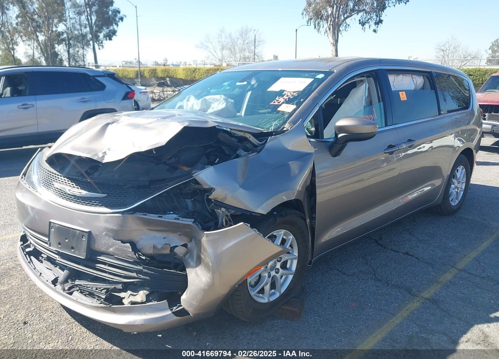 2018 CHRYSLER PACIFICA VIN: 2C4RC1CG1JR292570