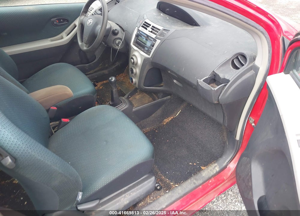2008 TOYOTA YARIS VIN: JTDJT903885150950