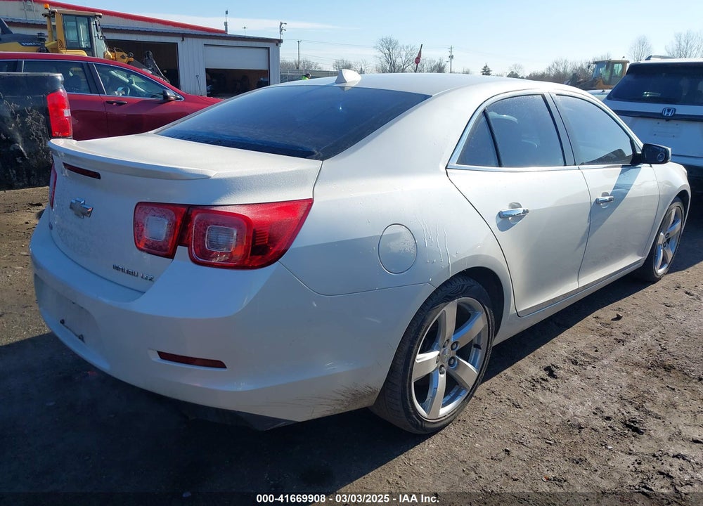 2014 CHEVROLET MALIBU 2LZ VIN: 1G11J5SX0EF289841