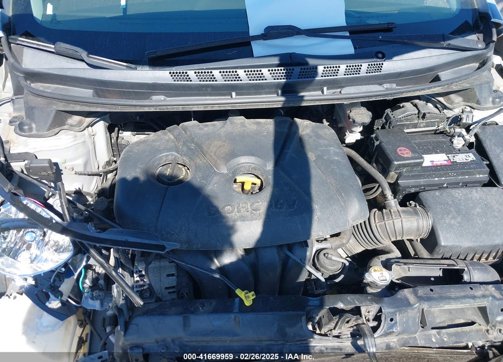 2013 HYUNDAI ELANTRA VIN: 5NPDH4AE8DH433358