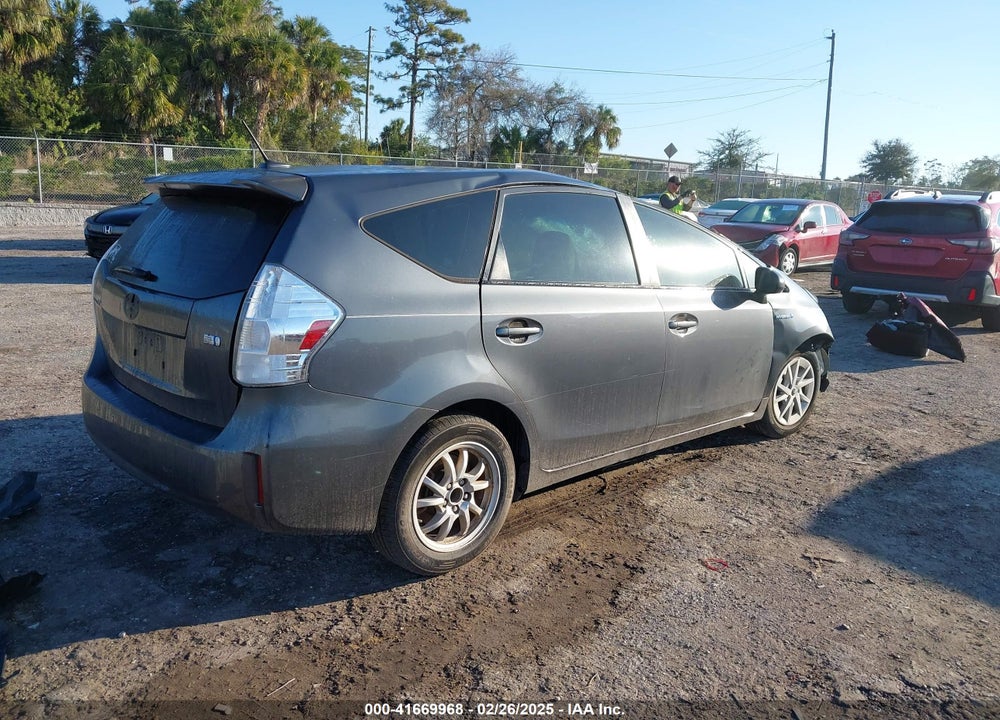 2013 TOYOTA PRIUS V VIN: JTDZN3EUXD3265521