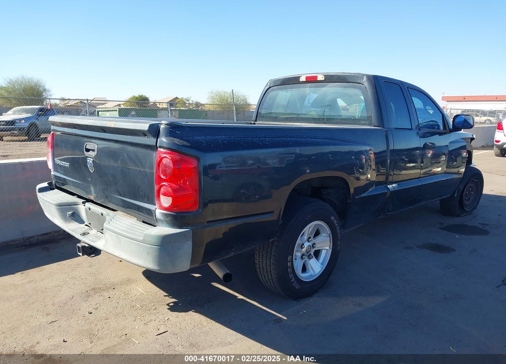 2008 DODGE DAKOTA SXT/BIGHORN/LONESTAR VIN: 1D7HE32K18S516801