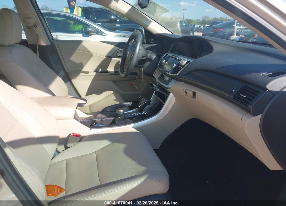 2014 HONDA ACCORD VIN: 1HGCR2F87EA205247