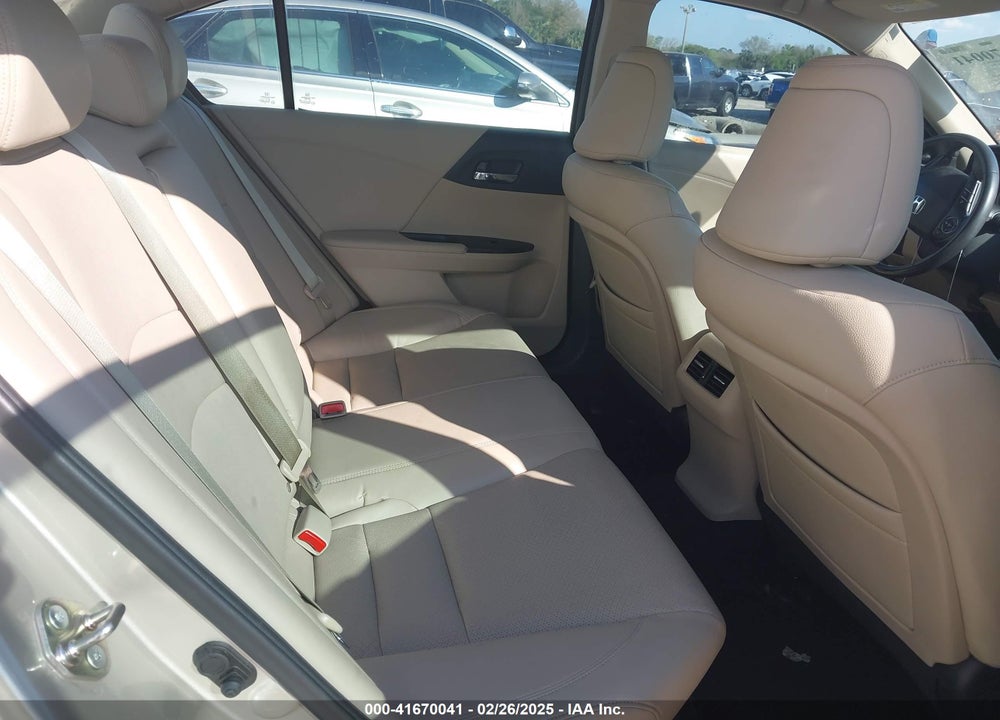 2014 HONDA ACCORD VIN: 1HGCR2F87EA205247