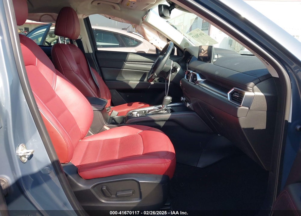 2023 MAZDA CX-5 VIN: JM3KFBCM7P0170570