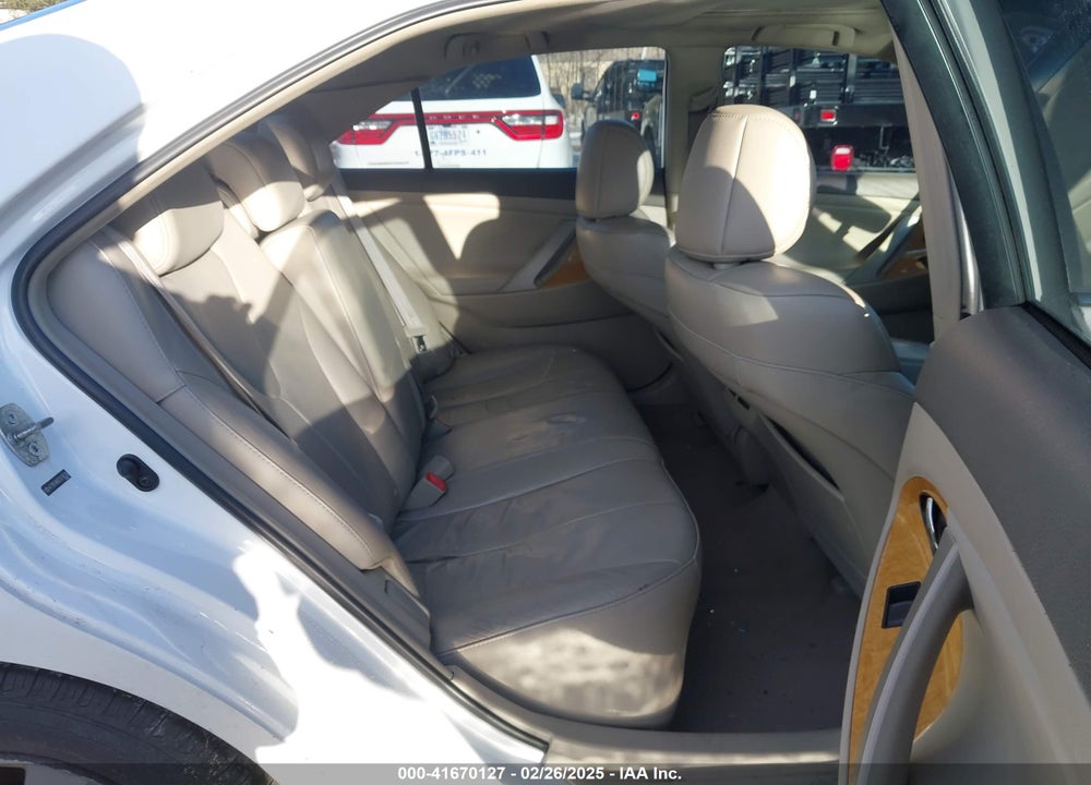 2007 TOYOTA CAMRY XLE VIN: 4T1BE46K67U716538