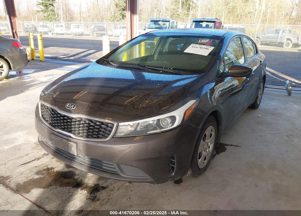 2018 KIA FORTE VIN: 3KPFK4A7XJE206703