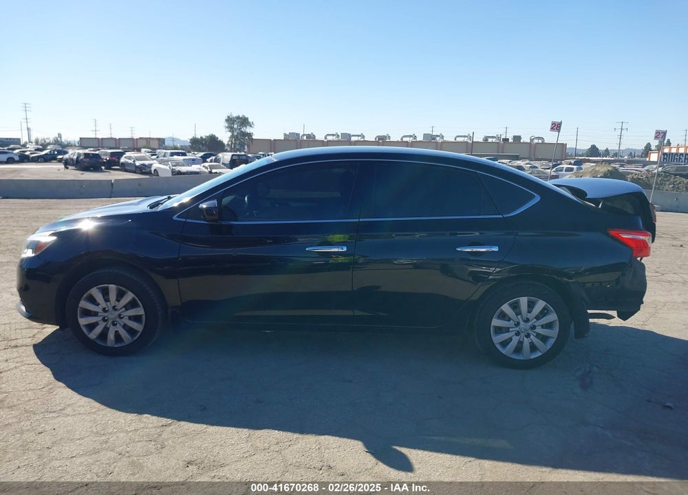 2017 NISSAN SENTRA VIN: 3N1AB7AP7HY261570