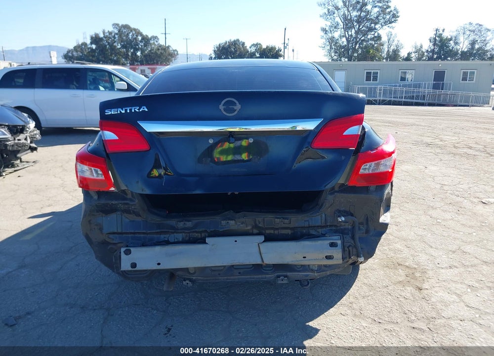 2017 NISSAN SENTRA VIN: 3N1AB7AP7HY261570