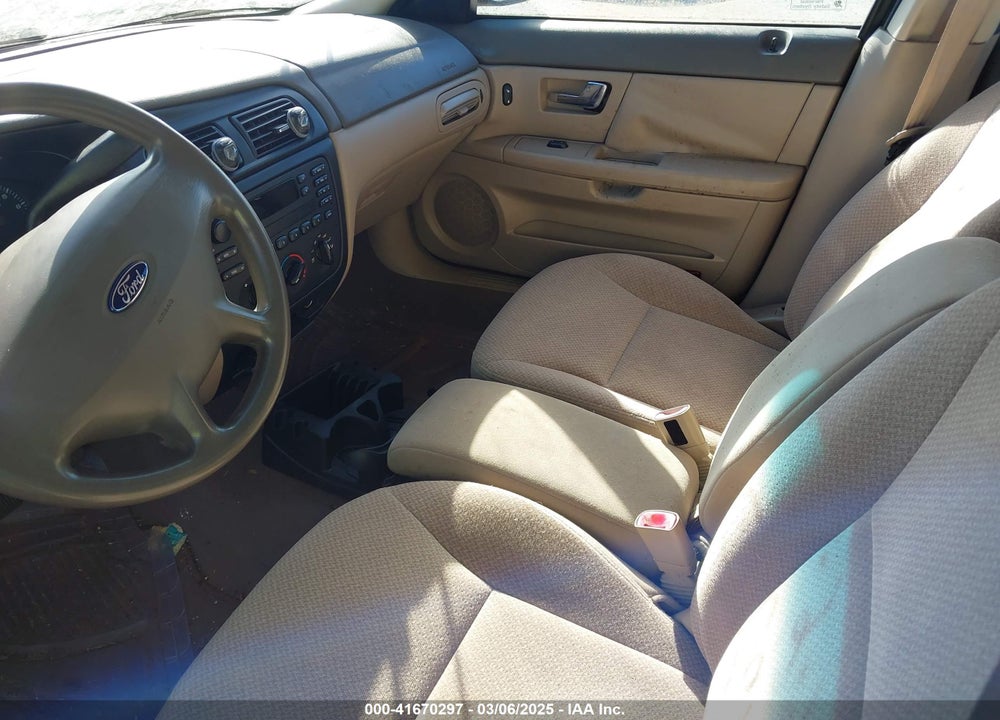 2001 FORD TAURUS VIN: 1FAFP52UX1A139542
