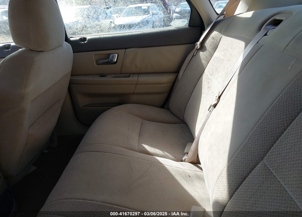 2001 FORD TAURUS VIN: 1FAFP52UX1A139542