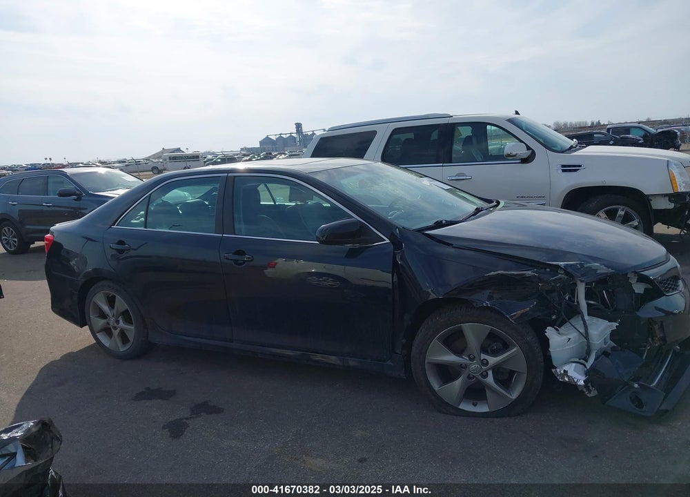 2014 TOYOTA CAMRY VIN: 4T1BK1FK8EU547675