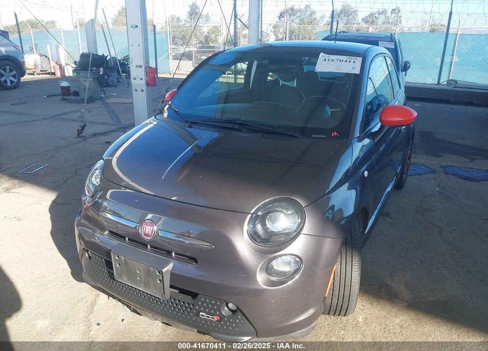 2018 FIAT 500E VIN: 3C3CFFGE7JT377434