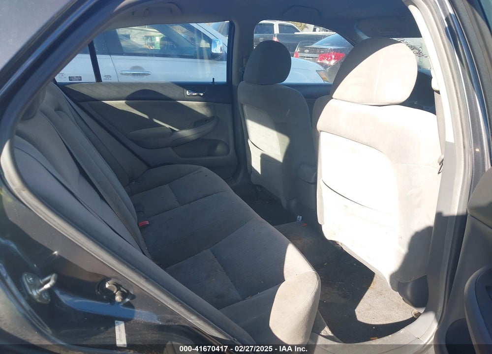 2005 HONDA ACCORD VIN: 1HGCM56465A070503