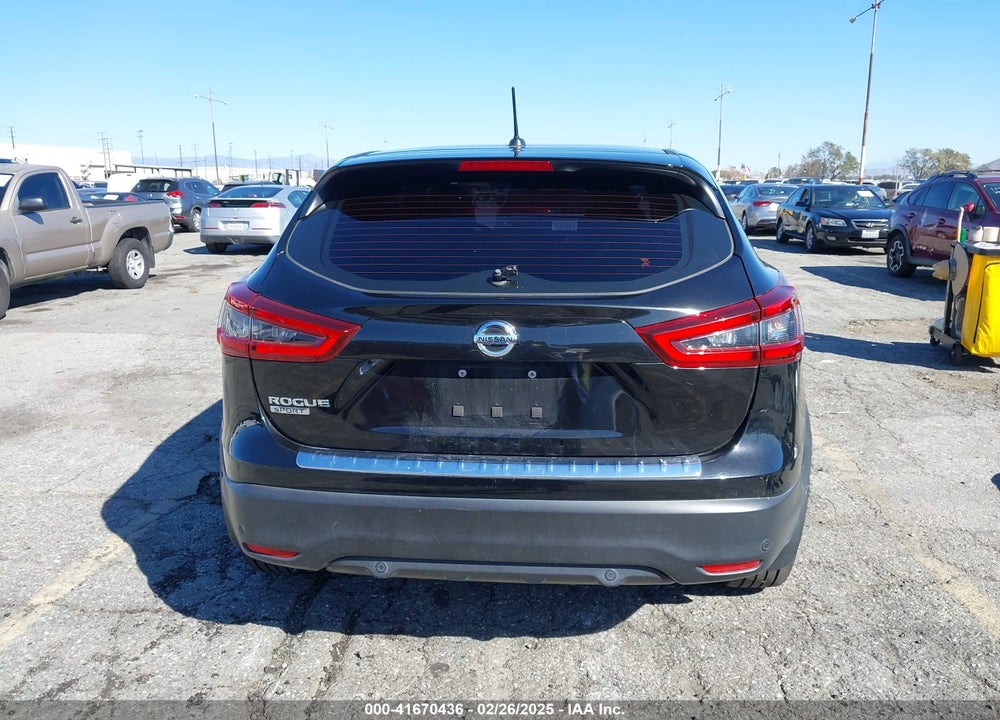 2021 NISSAN ROGUE SPORT VIN: JN1BJ1AV8MW563423