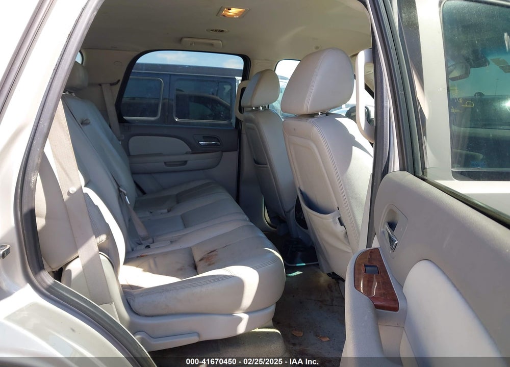 2008 CHEVROLET TAHOE VIN: 1GNFC13J58R116109