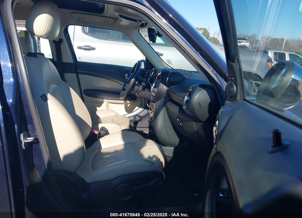 2014 MINI COUNTRYMAN VIN: WMWZC3C53EWP28677