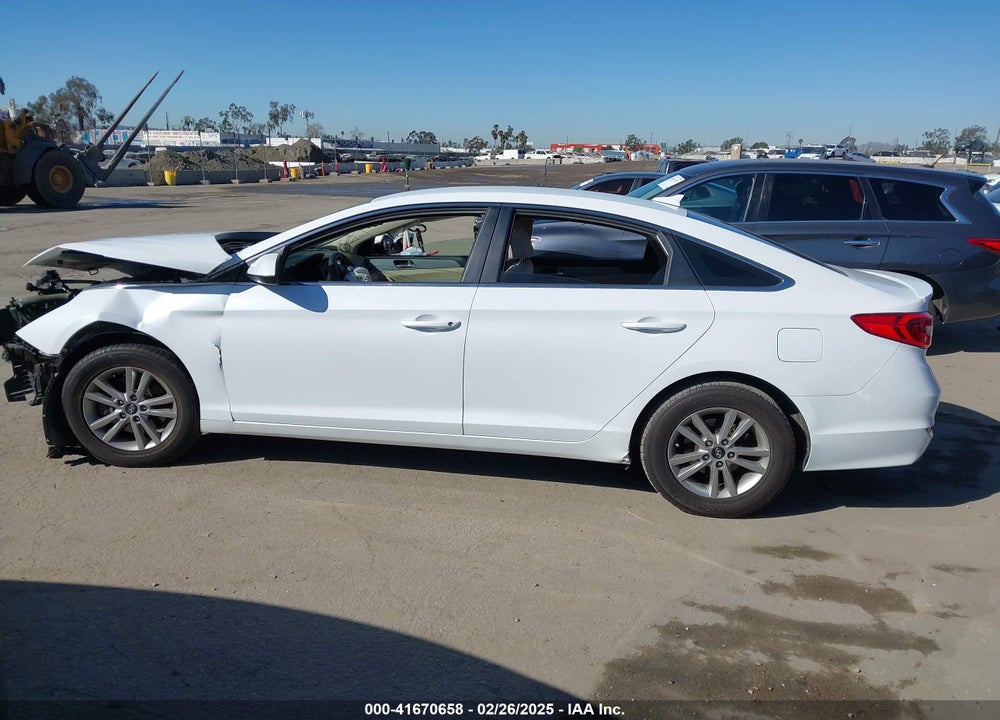 2017 HYUNDAI SONATA VIN: 5NPE24AF6HH508630