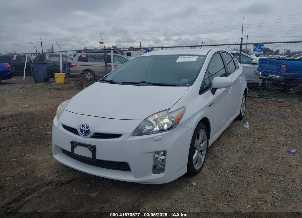 2010 TOYOTA PRIUS V VIN: JTDKN3DU5A0054601