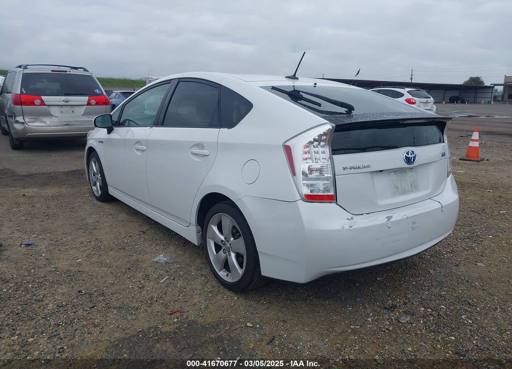 2010 TOYOTA PRIUS V VIN: JTDKN3DU5A0054601