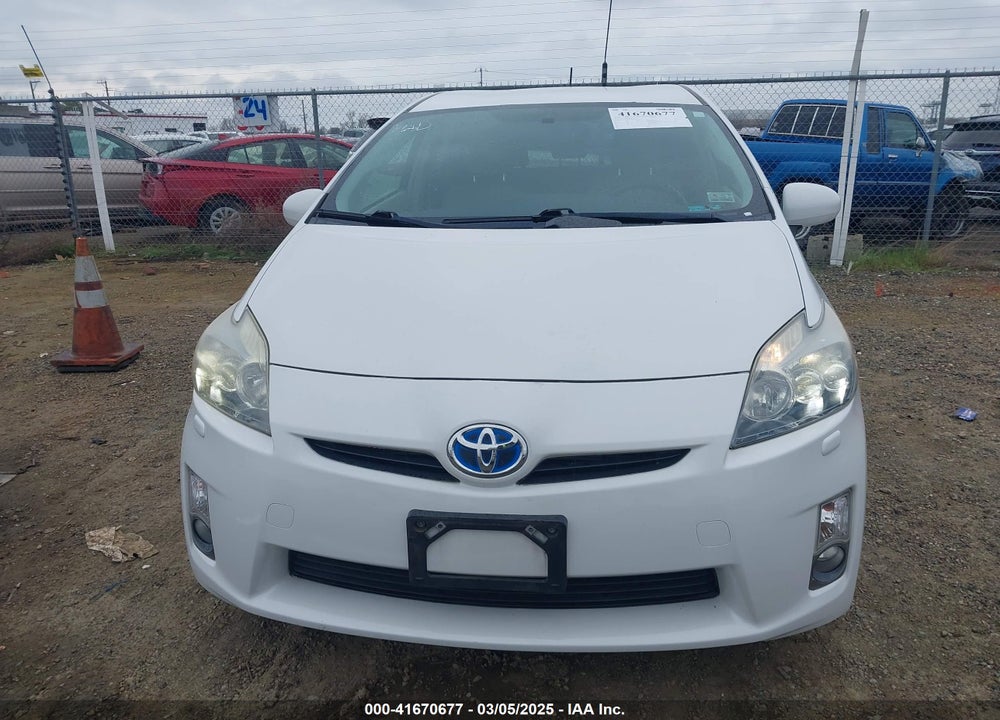 2010 TOYOTA PRIUS V VIN: JTDKN3DU5A0054601