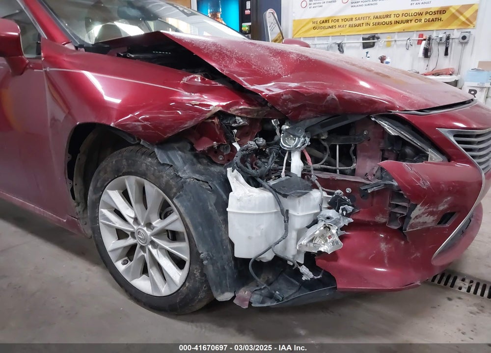 2014 LEXUS ES 300H VIN: JTHBW1GG3E2056525