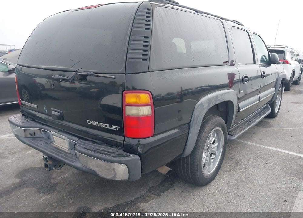 2003 CHEVROLET SUBURBAN 1500 LT VIN: 3GNFK16Z33G213287